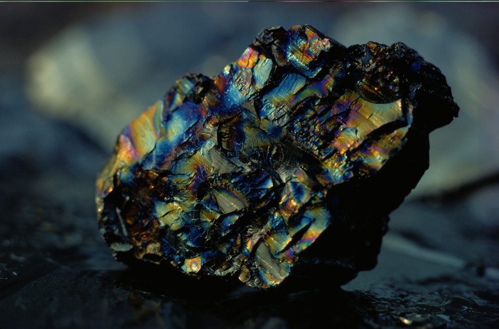 ذغال سنگ سوختی پرکاربرد اما آلاینده